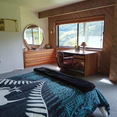 אופונוני Waiotemarama Falls Lodge מראה חיצוני תמונה