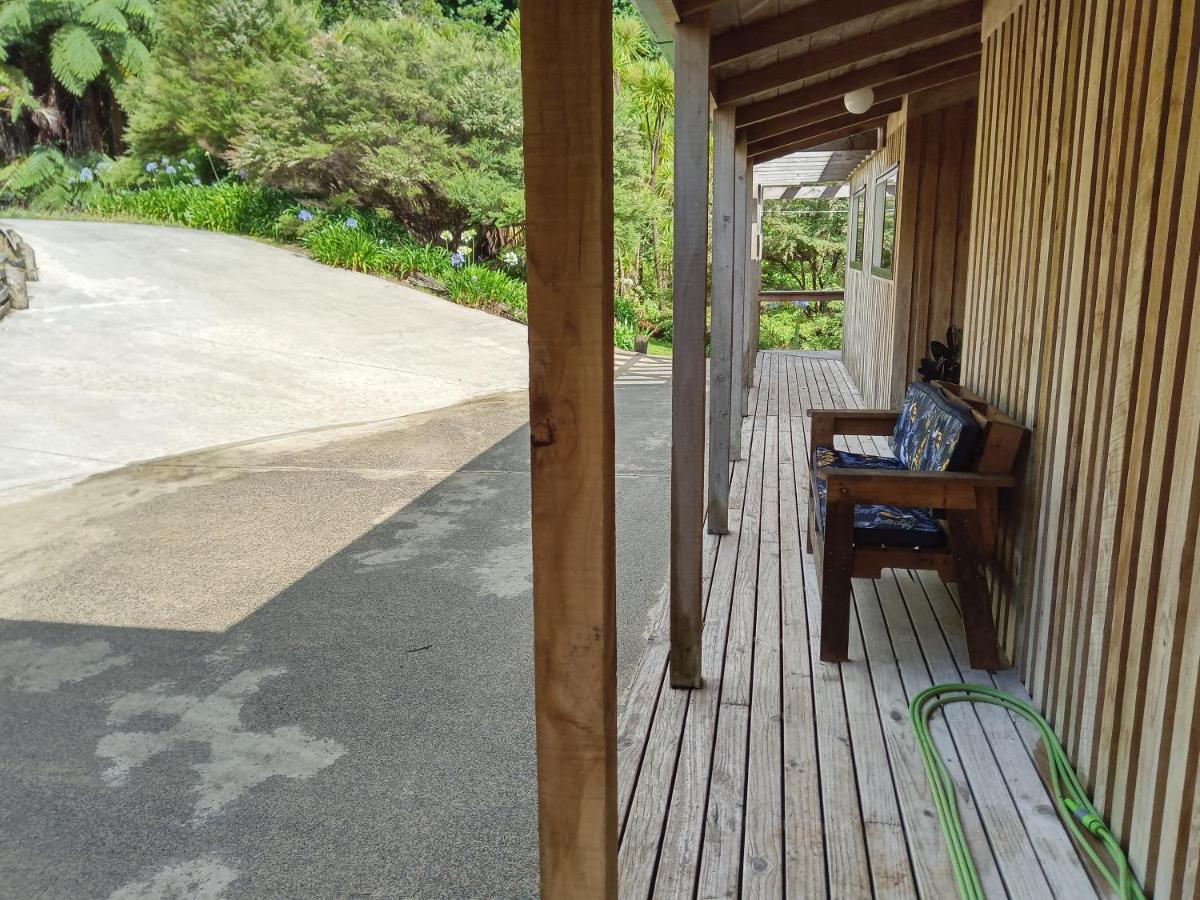 אופונוני Waiotemarama Falls Lodge מראה חיצוני תמונה